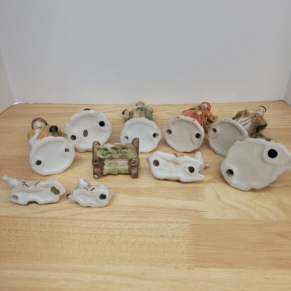 Vintage Hallmark Large Porcelain Ceramic Christmas Nativity Set 10 Piece Nice - Picture 12 of 16